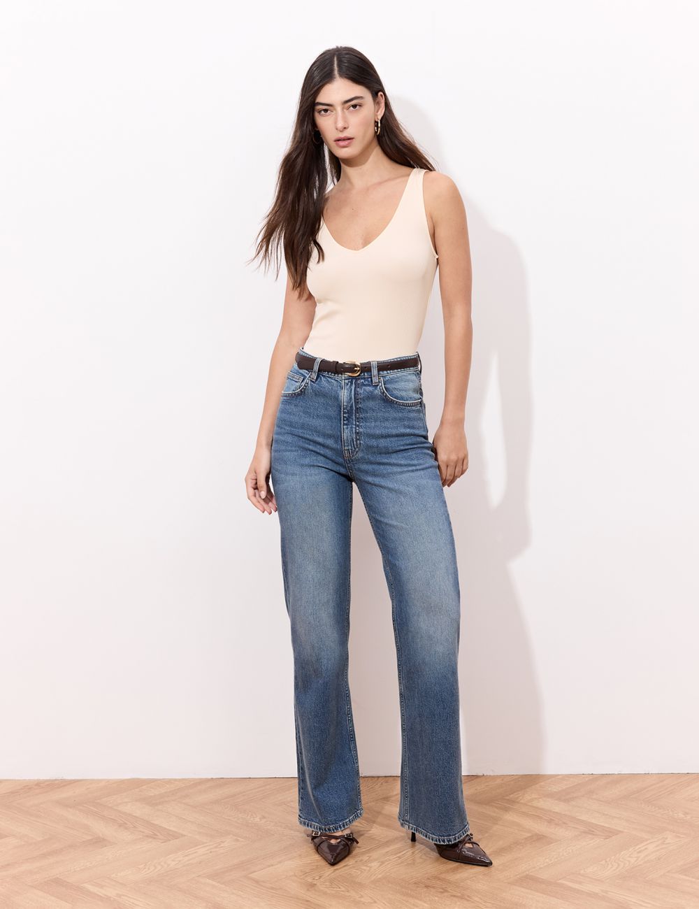 ג׳ינס BOOTCUT בגזרה גבוהה