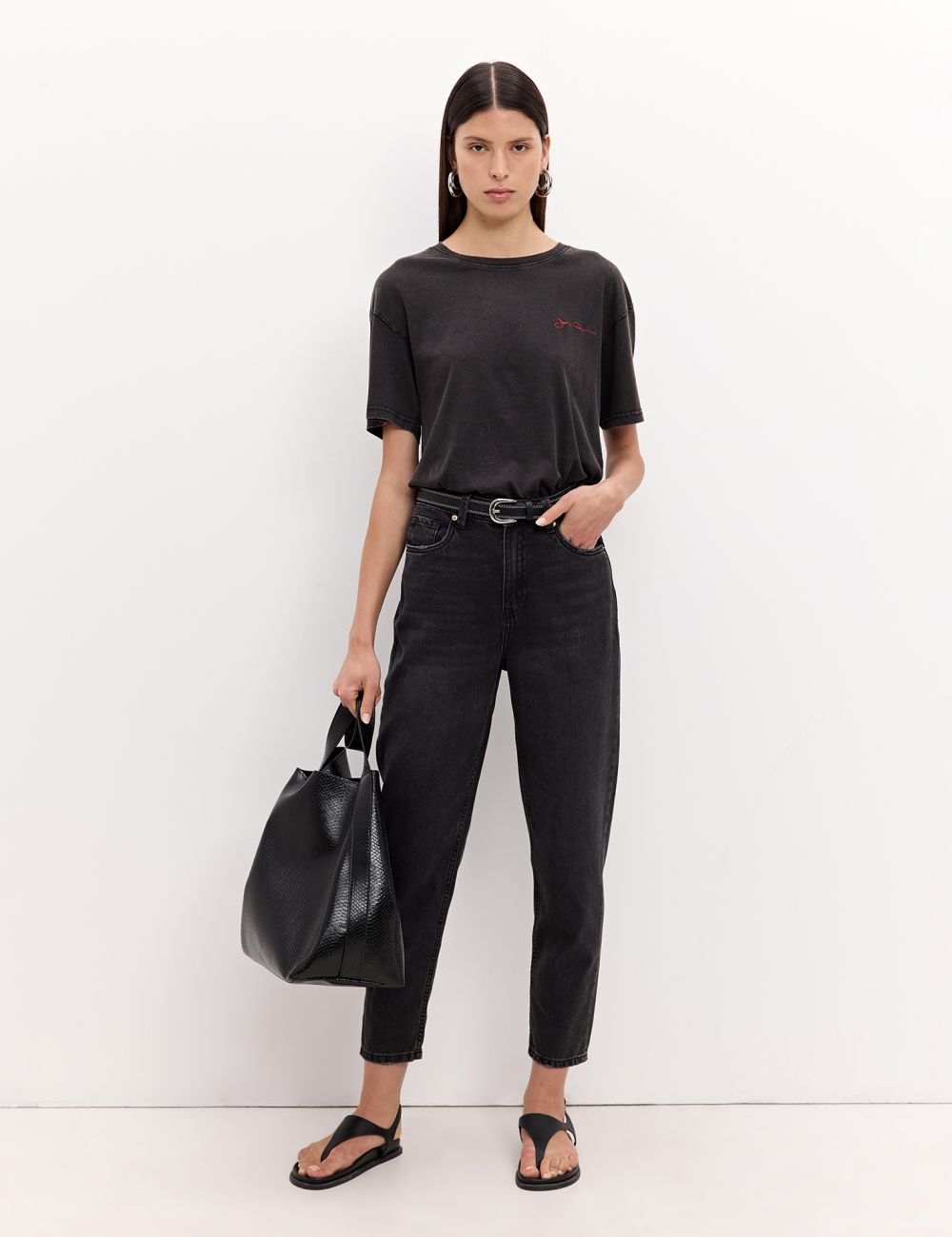 ג׳ינס MOM קלאסי