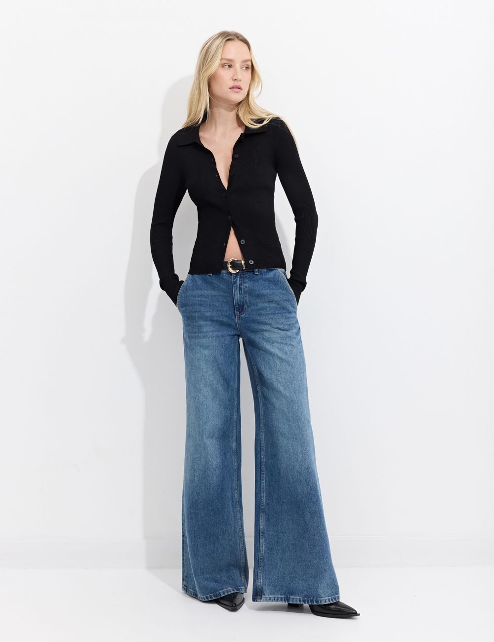 ג’ינס בגזרה גובהה WIDE-LEG