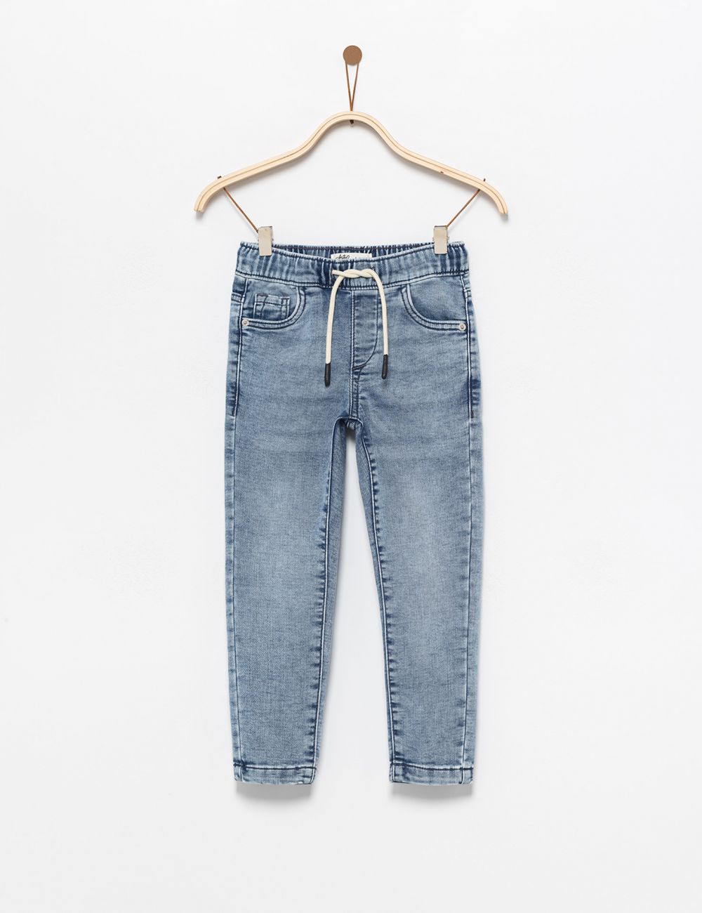 מכנסי ג’ינס עם שרוך