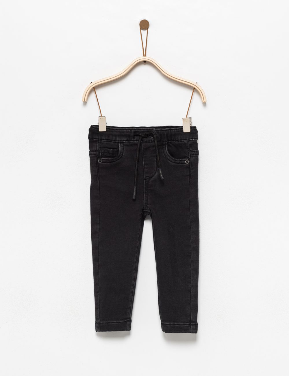 מכנסי ג’ינס ארוכים