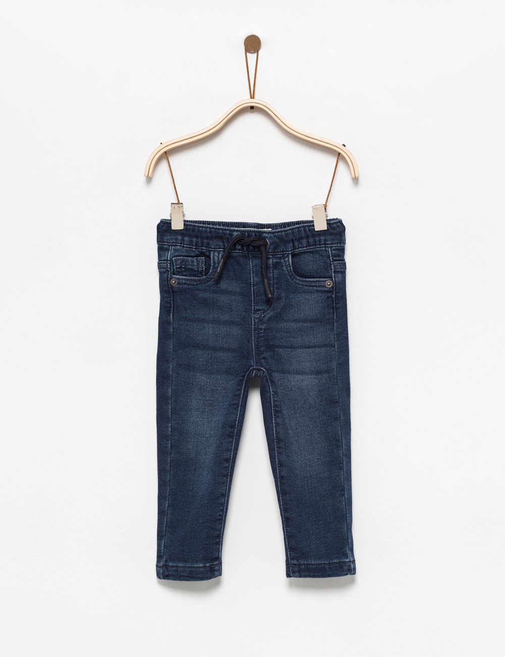 מכנסי ג’ינס ארוכים