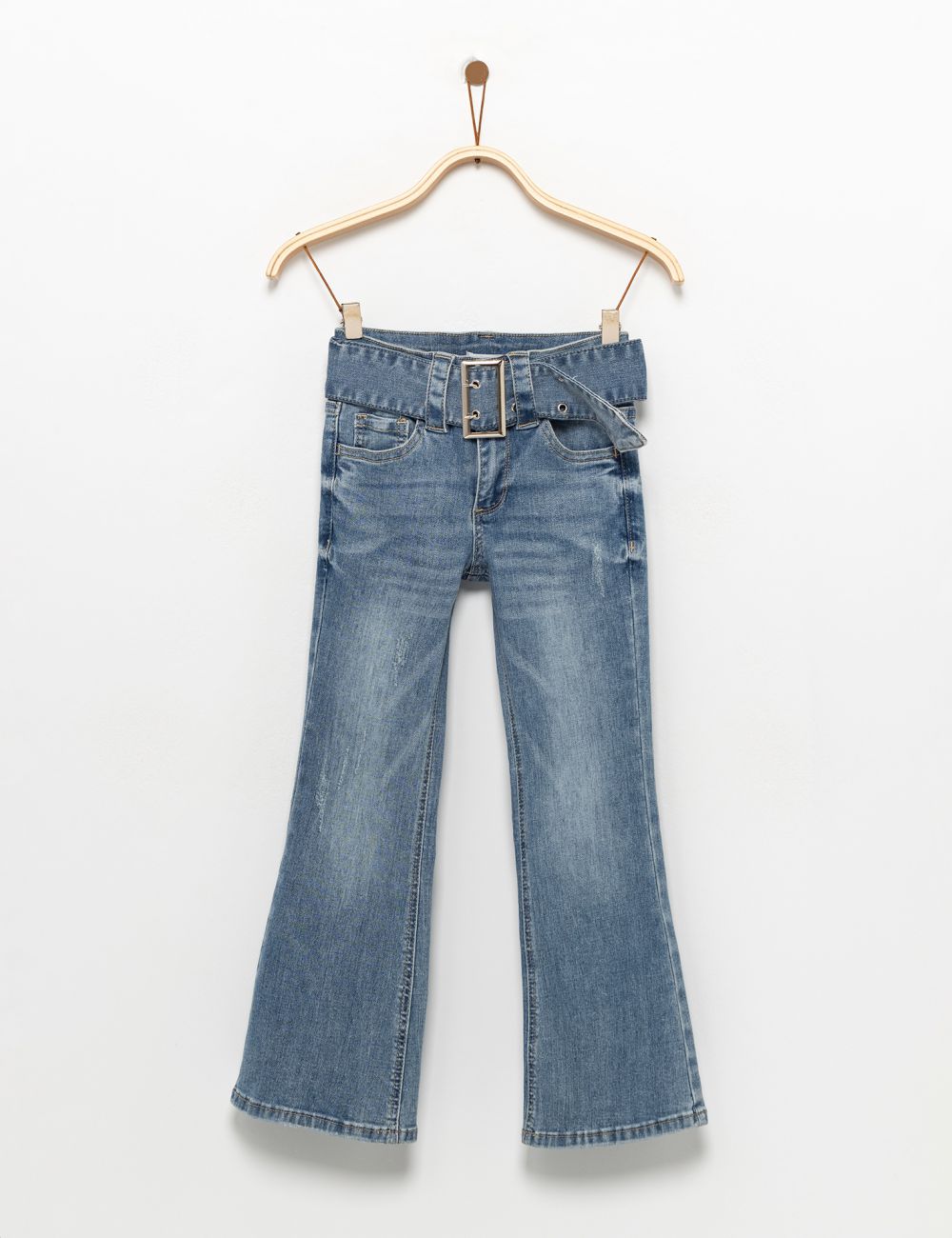 ג׳ינס פלייר עם חגורה