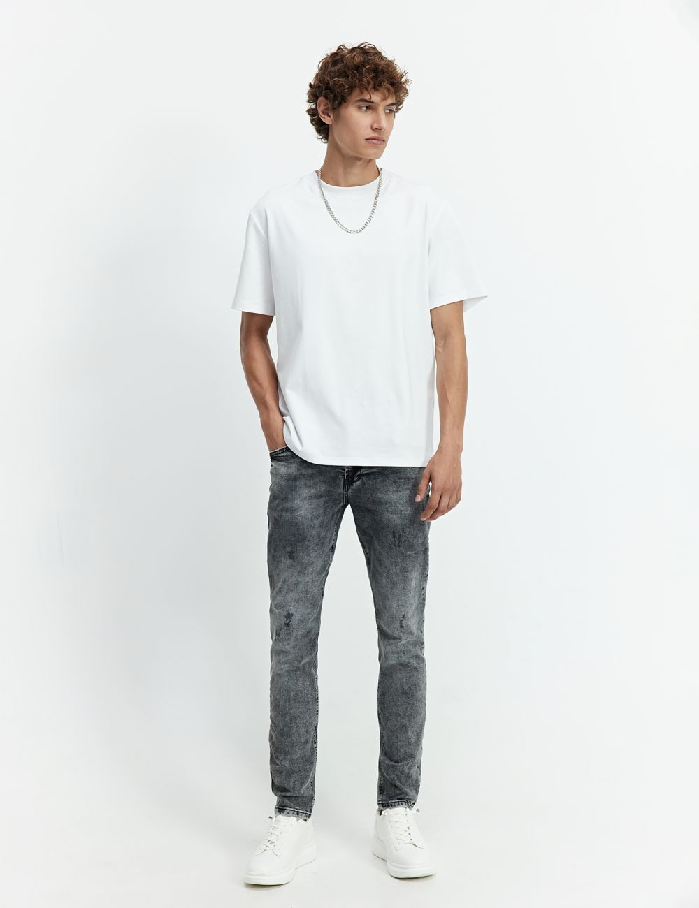 ג’ינס פרימיום SUPER SLIM