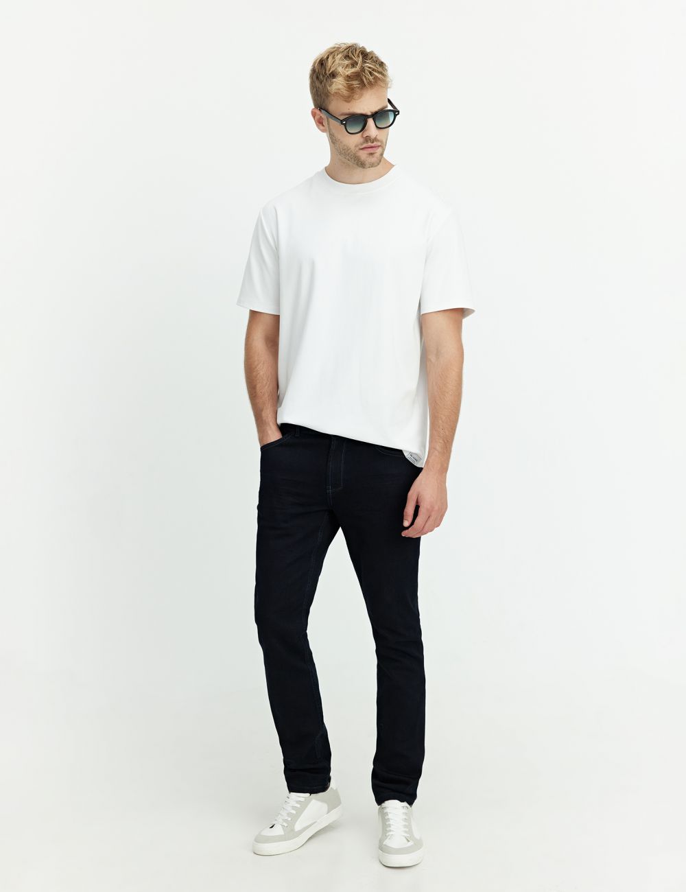 ג’ינס פרימיום SUPER SLIM