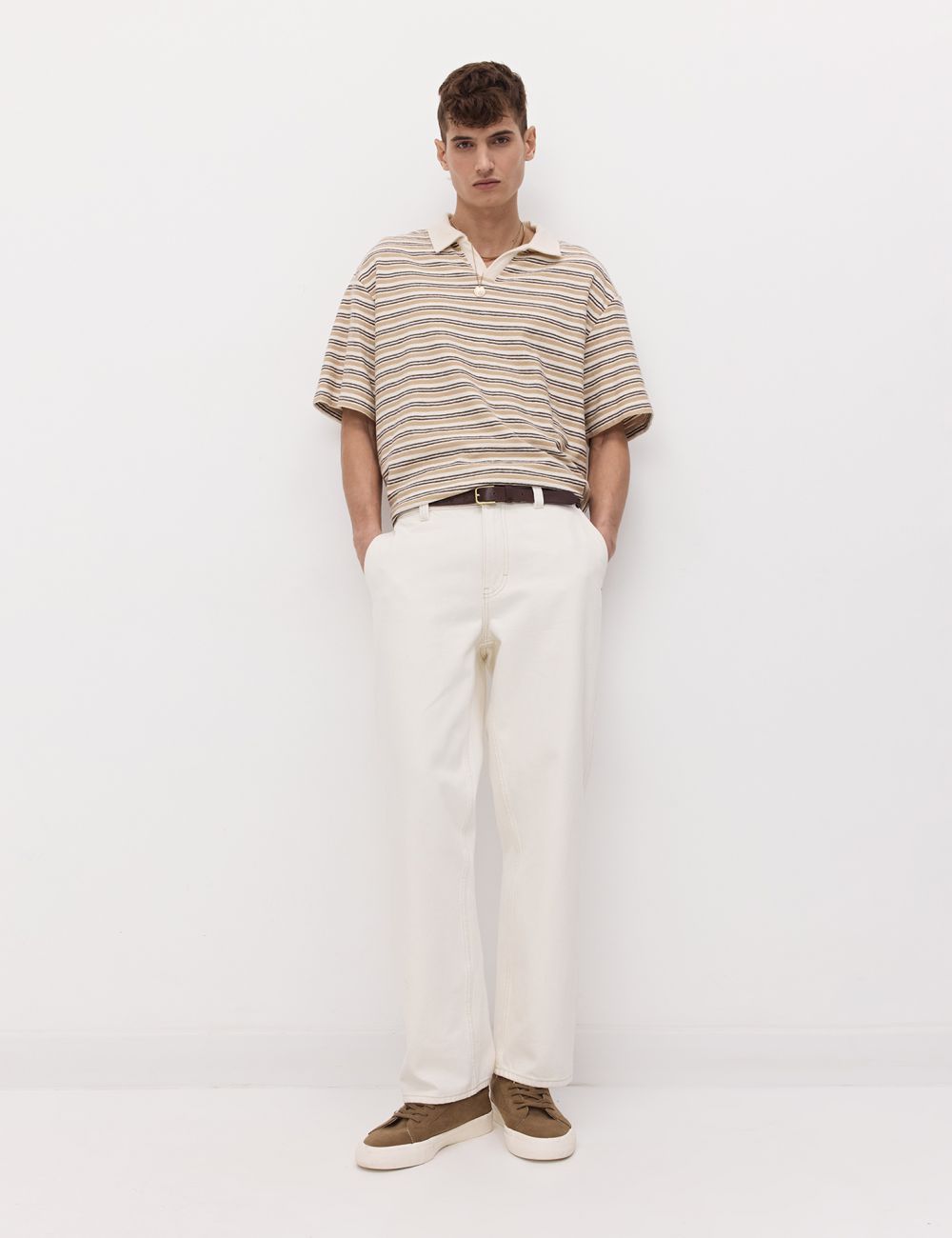 ג’ינס בגזרה STRAIGHT עם כיסי CHINNO