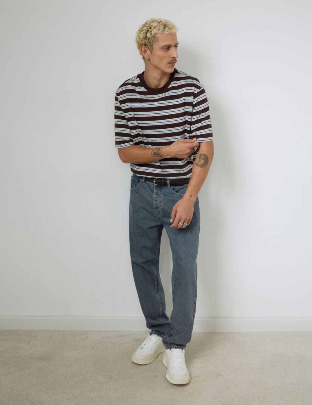 ג׳ינס בגזרת straight vintage