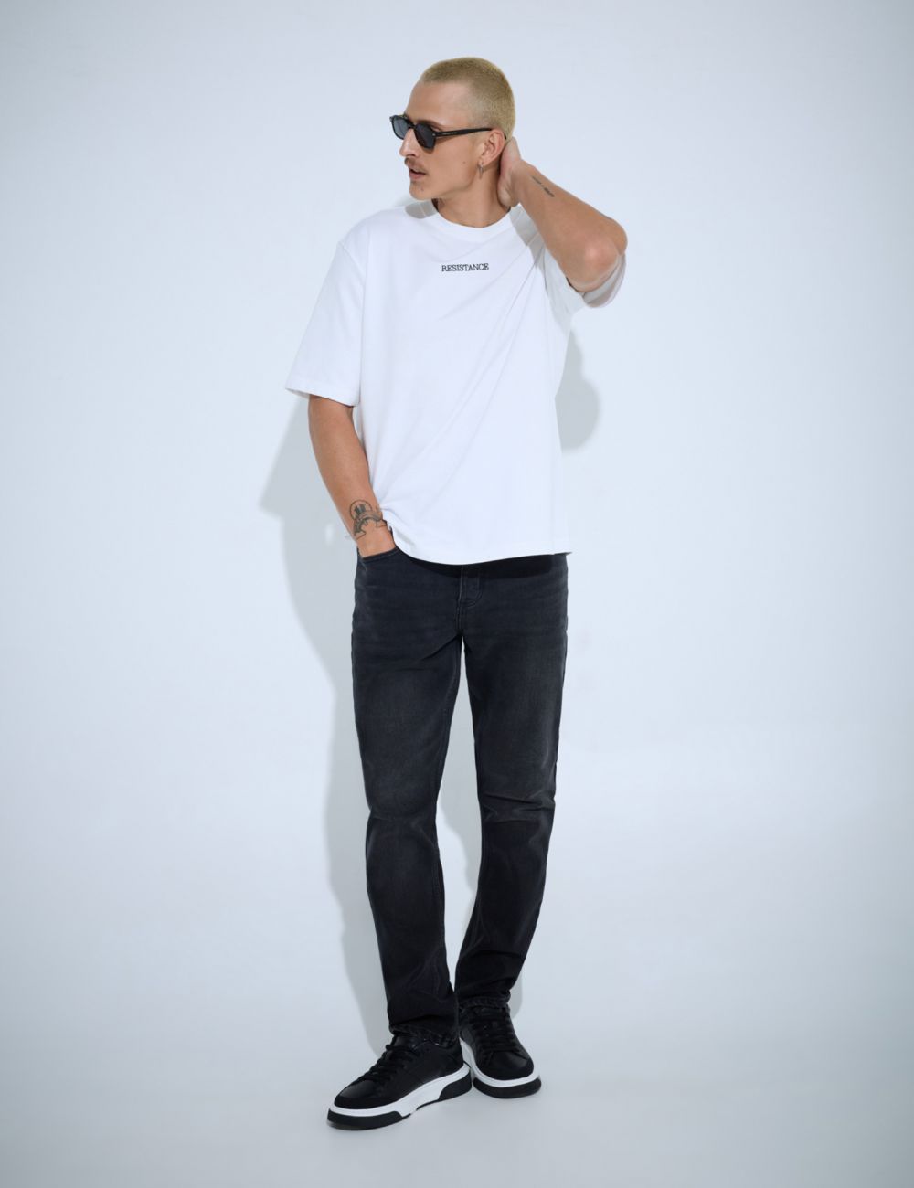 ג׳ינס בגזרת SLIM