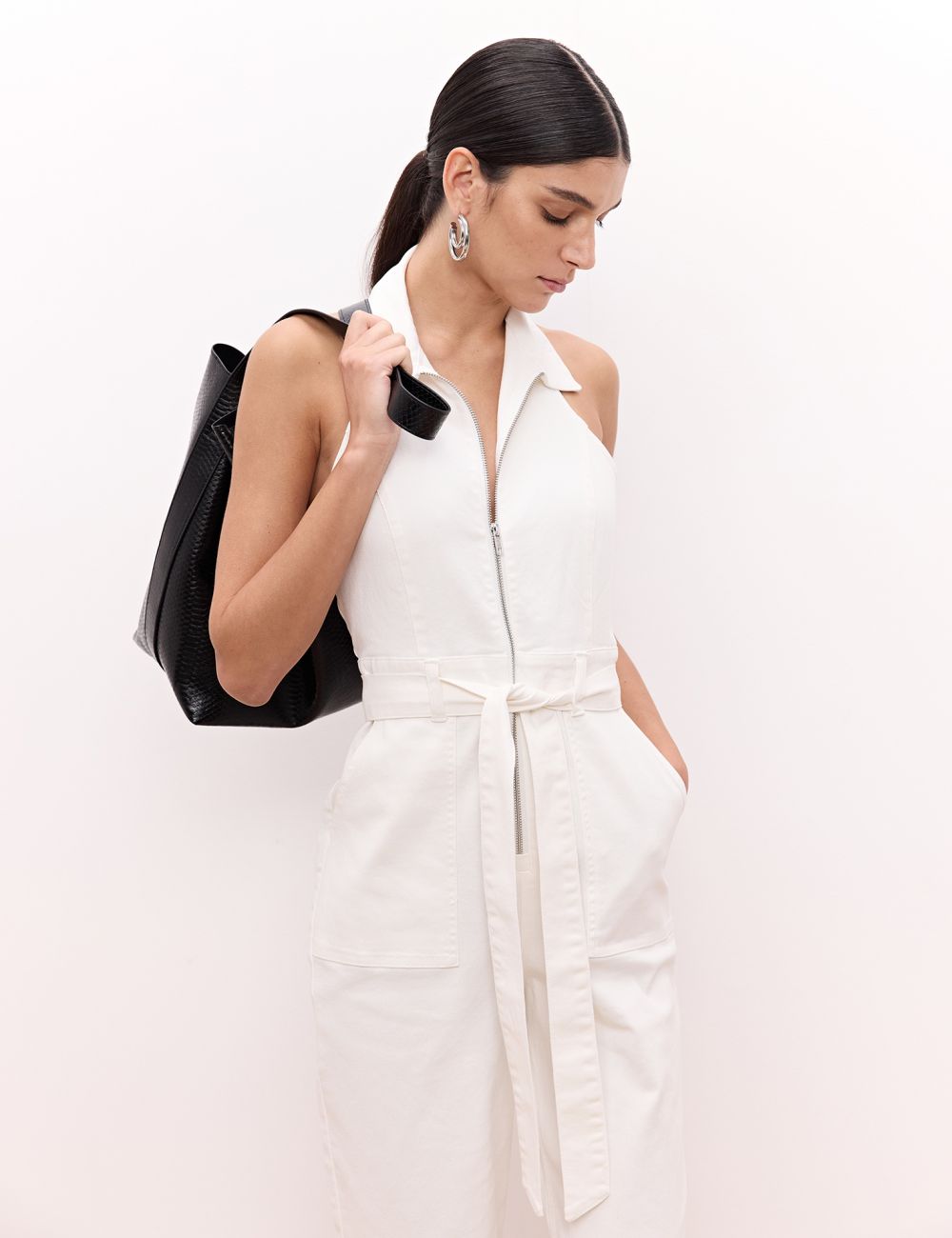 אוברול ג׳ינס בגזרת קולר