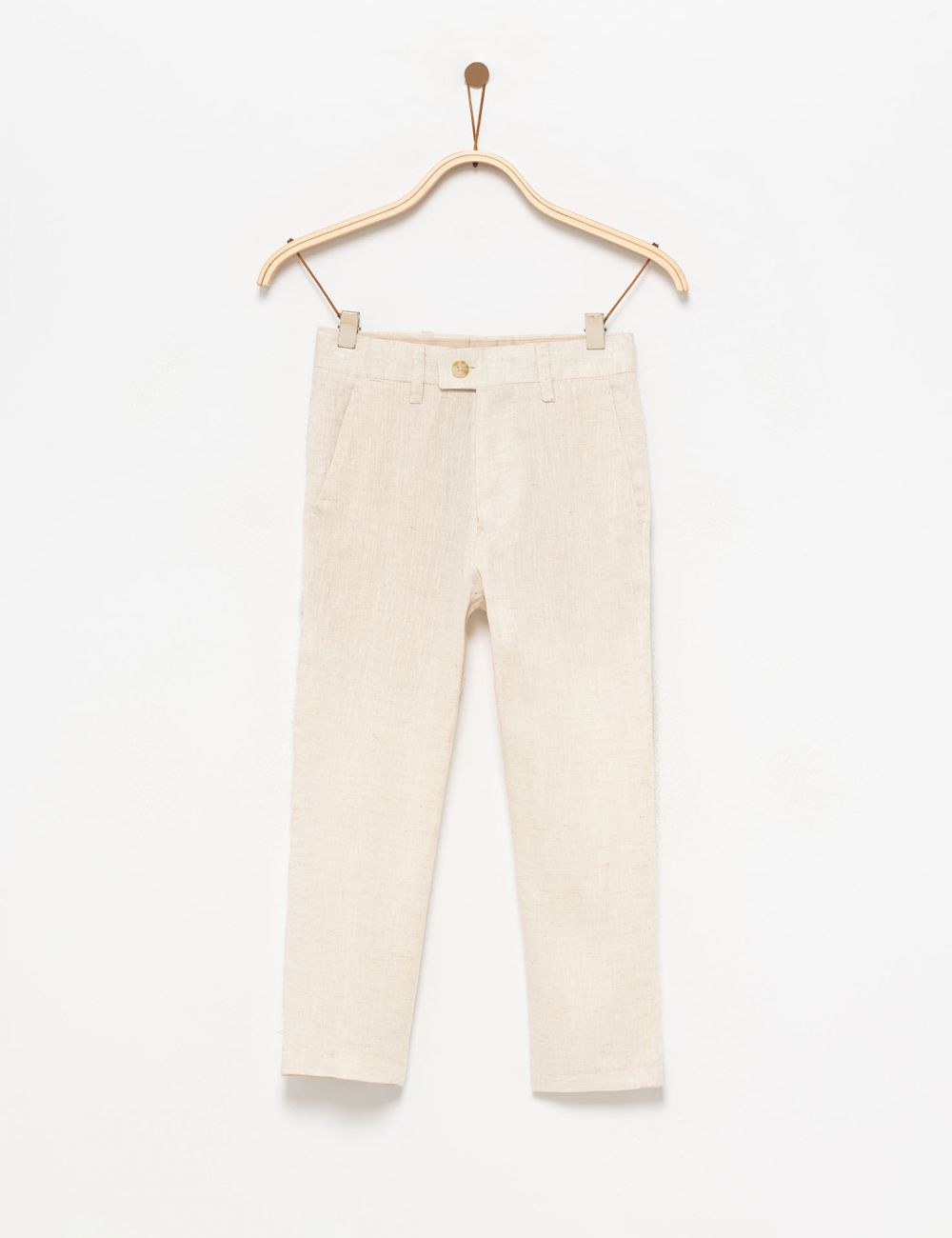 מכנסיים מחויטים