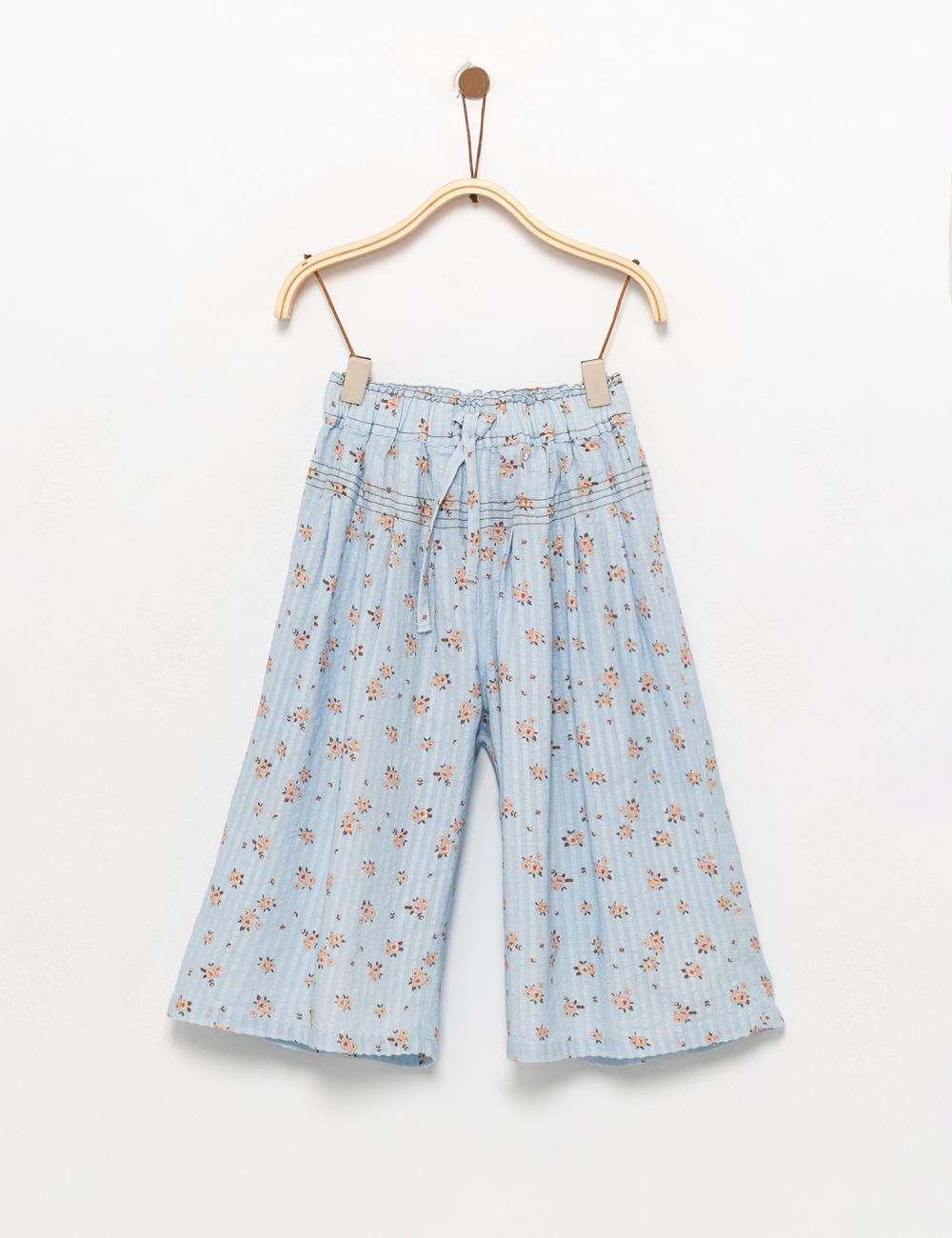 מכנסיים מודפסים