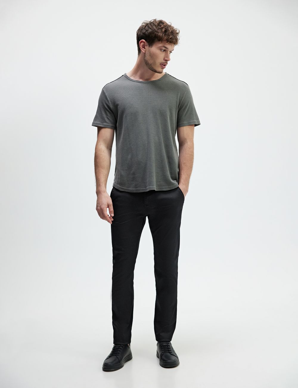 מכנסי super slim ארוכים