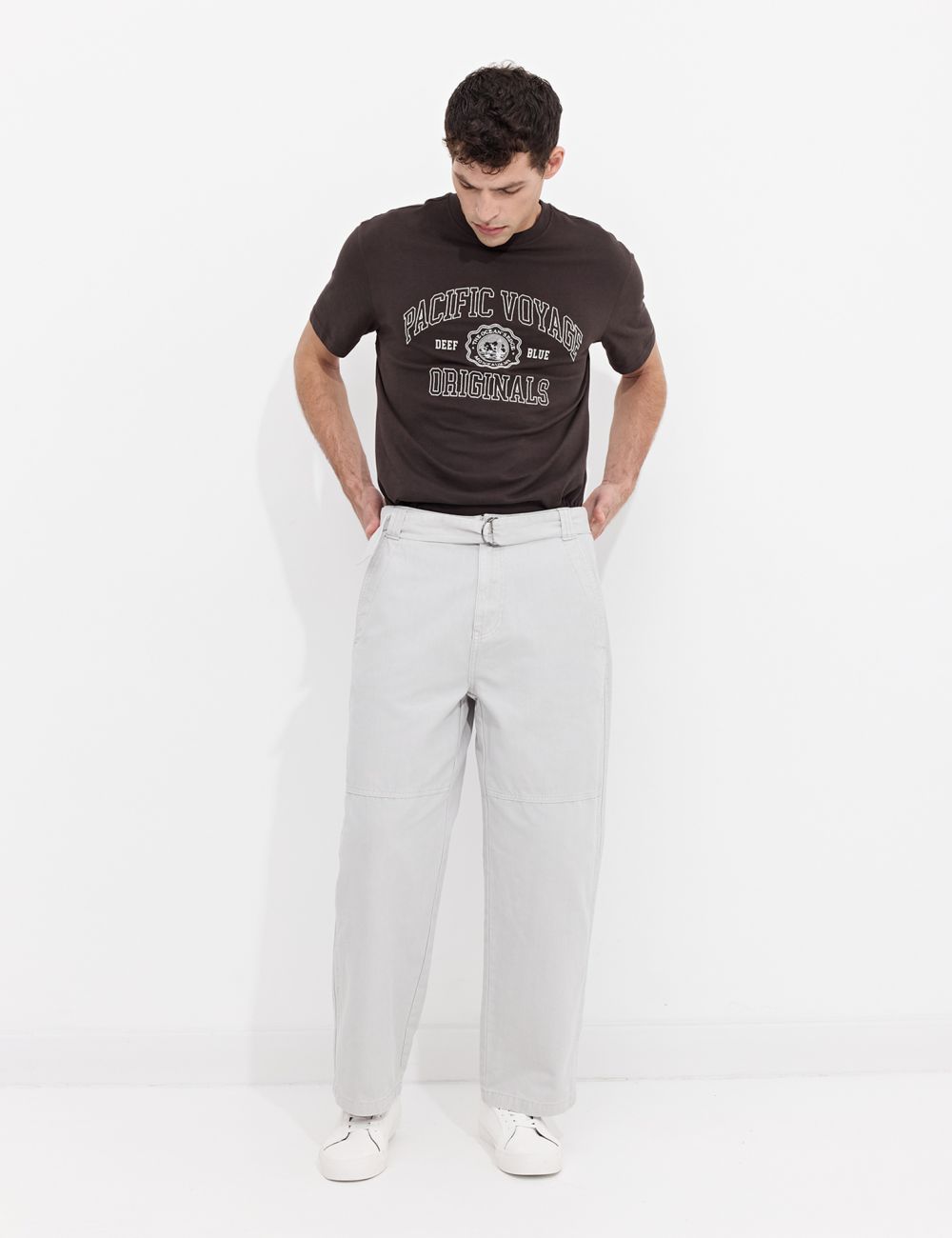 מכנסי קנבס עם חגורה