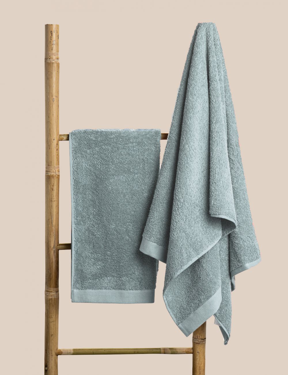 מגבת גוף בייסיק 70X130CM