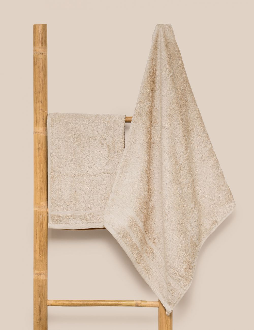 מגבת במבוק בשילוב כותנה 600GSM 90X140CM