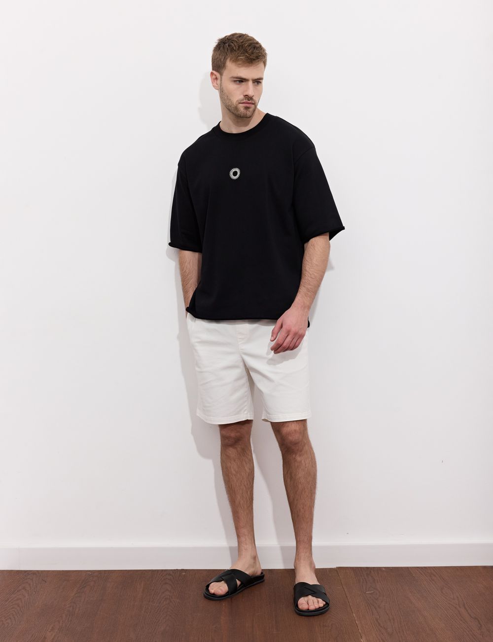 ברמודה עם גומי במותן