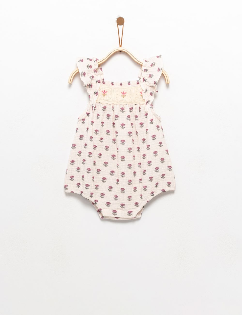 אוברול עם קרושה