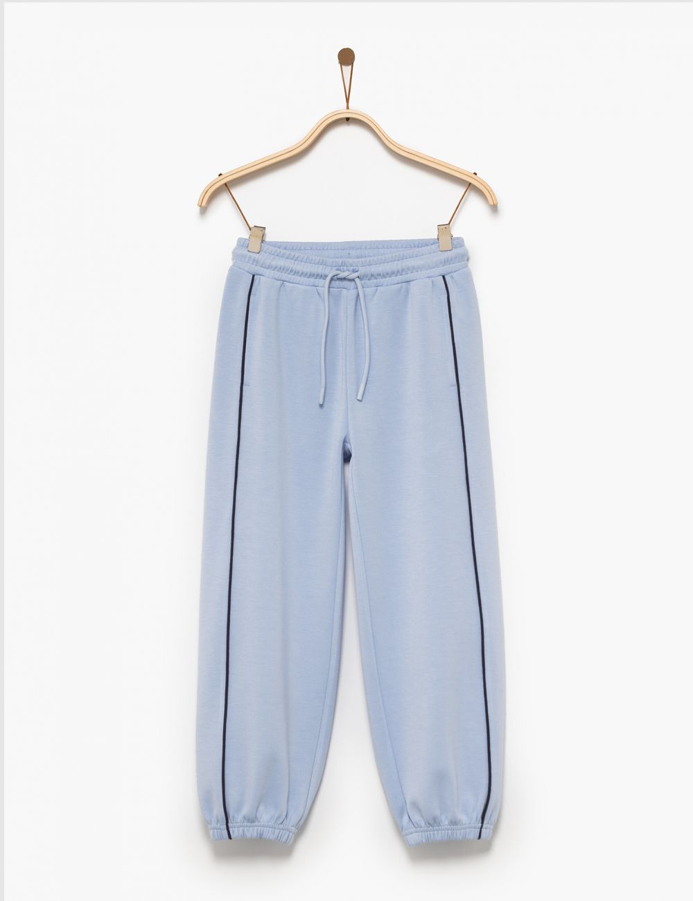 מכנסי אקטיב