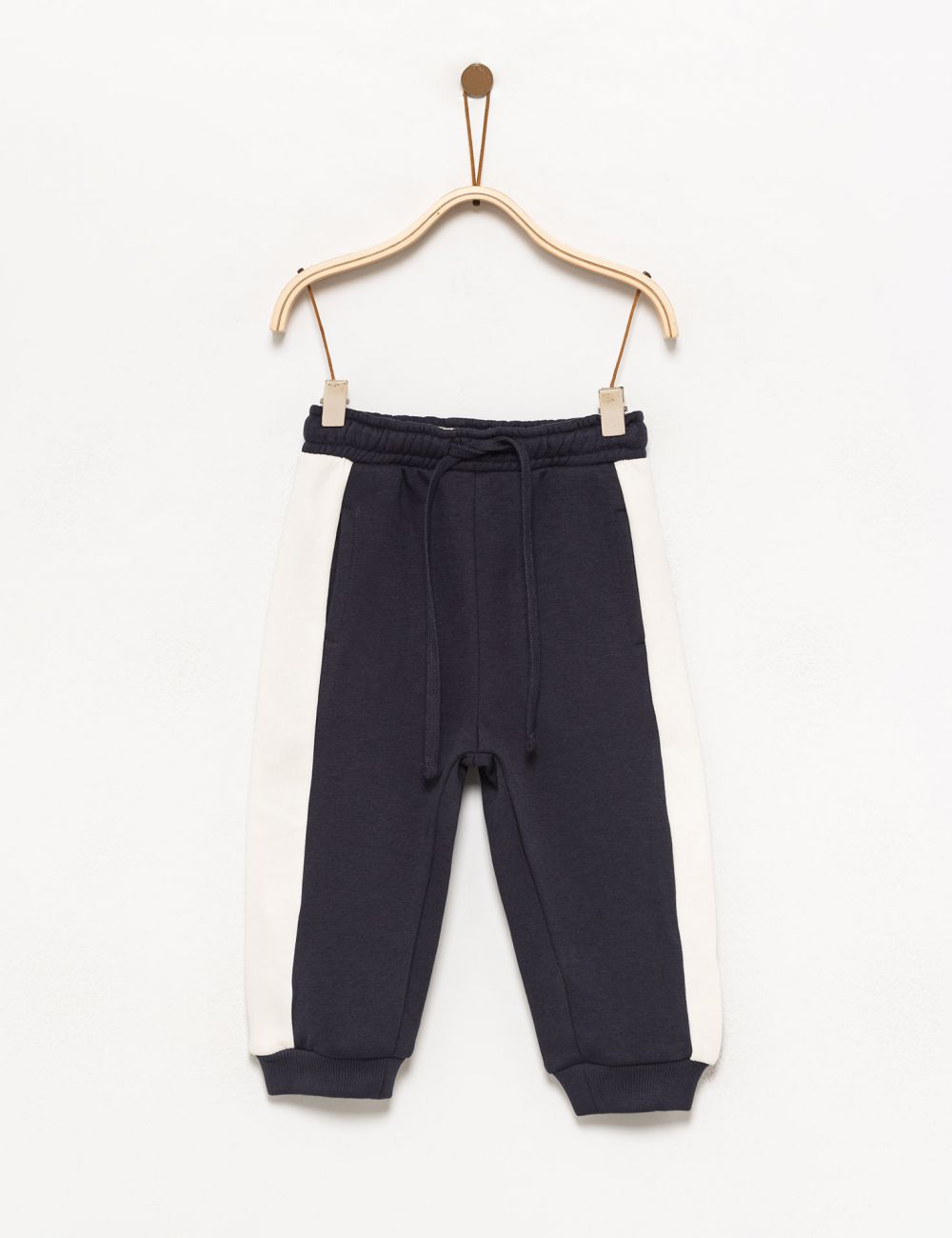 מכנסי פוטר פסים בצדדים