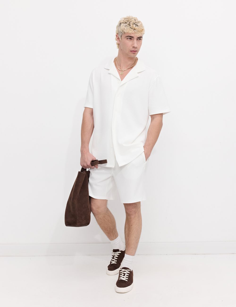 מכנסיים קצרים