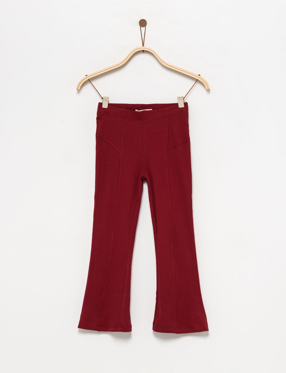 טייטס עם חתכים