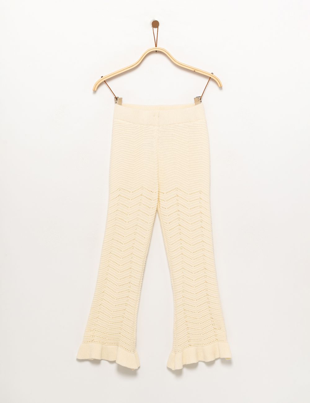 מכנסיים סרוגים