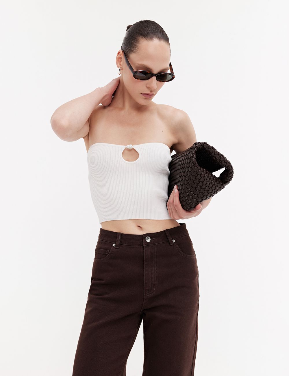 טופ סטרפלס סרוג