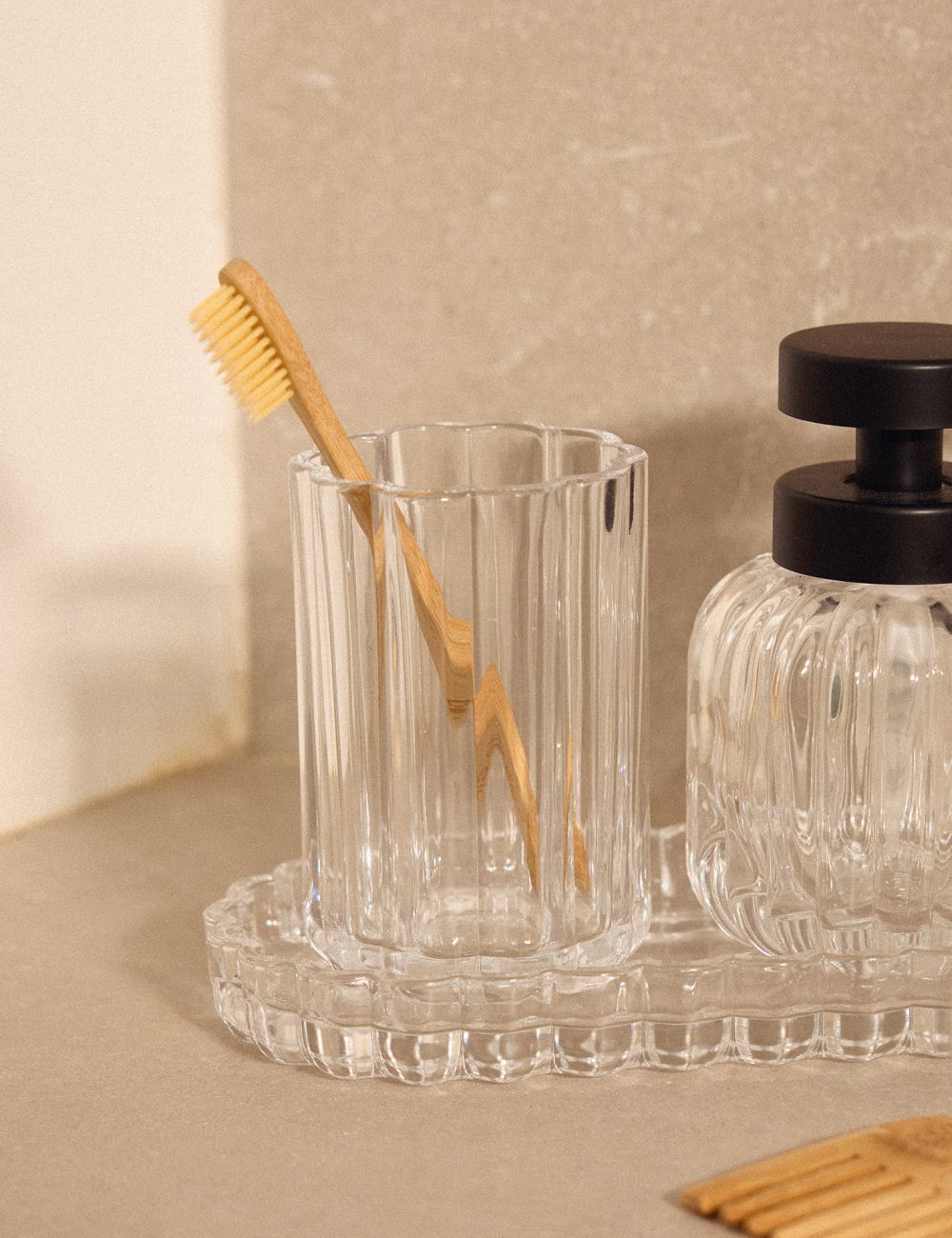 כוס למברשת שינים זכוכית גל