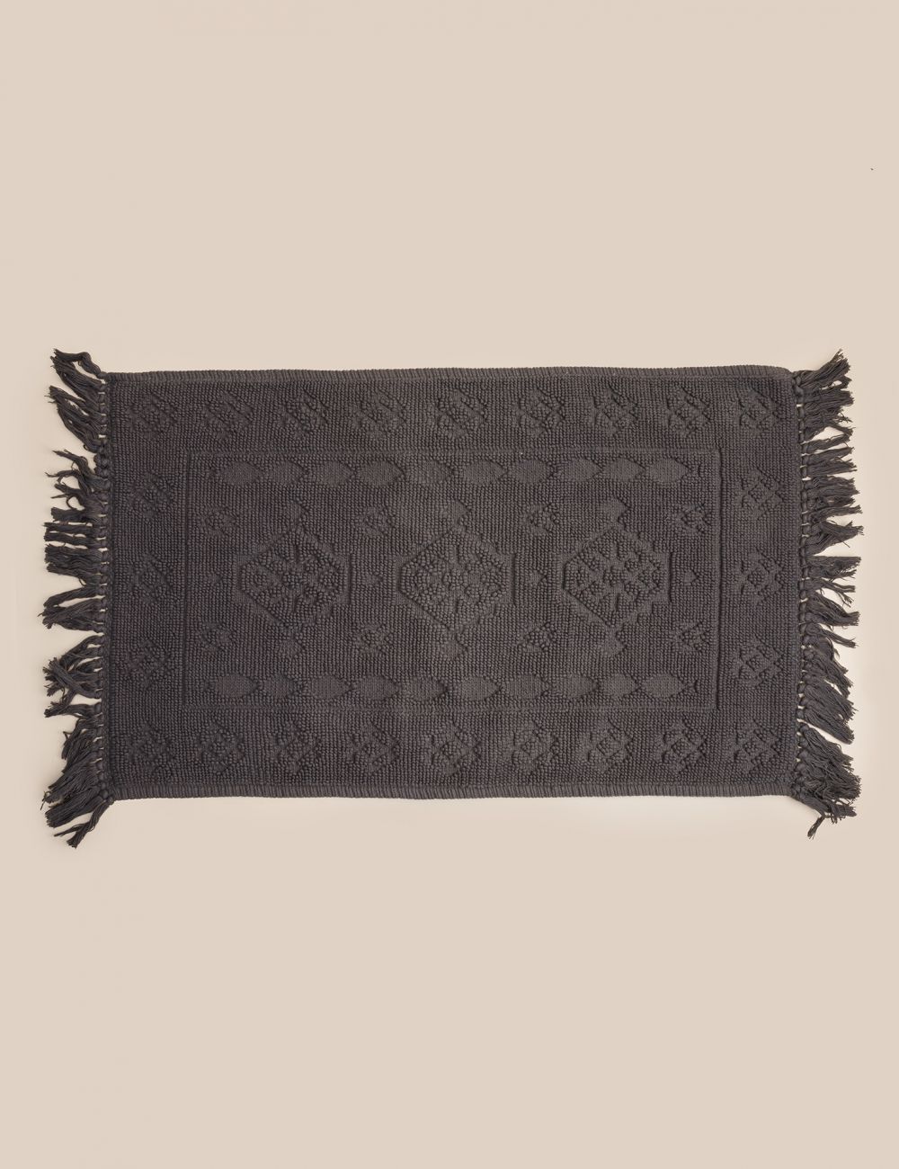 שטיח אמבטיה ג’קארד עם פרנזים