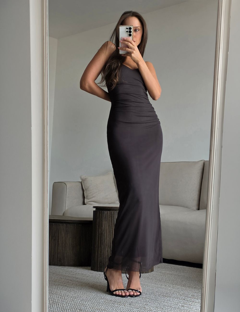 שמלת טול מידי