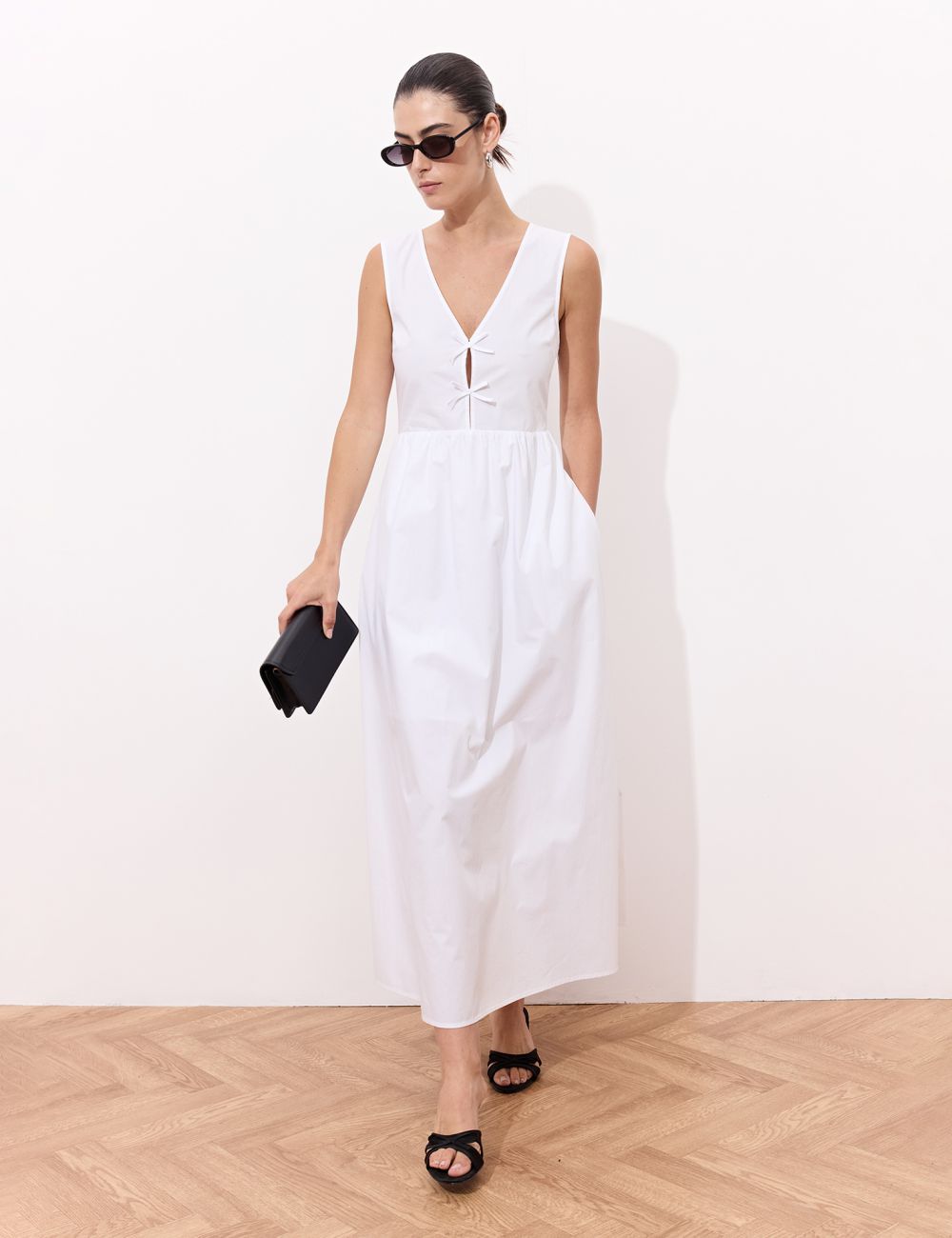 שמלת פופלין עם קשירות