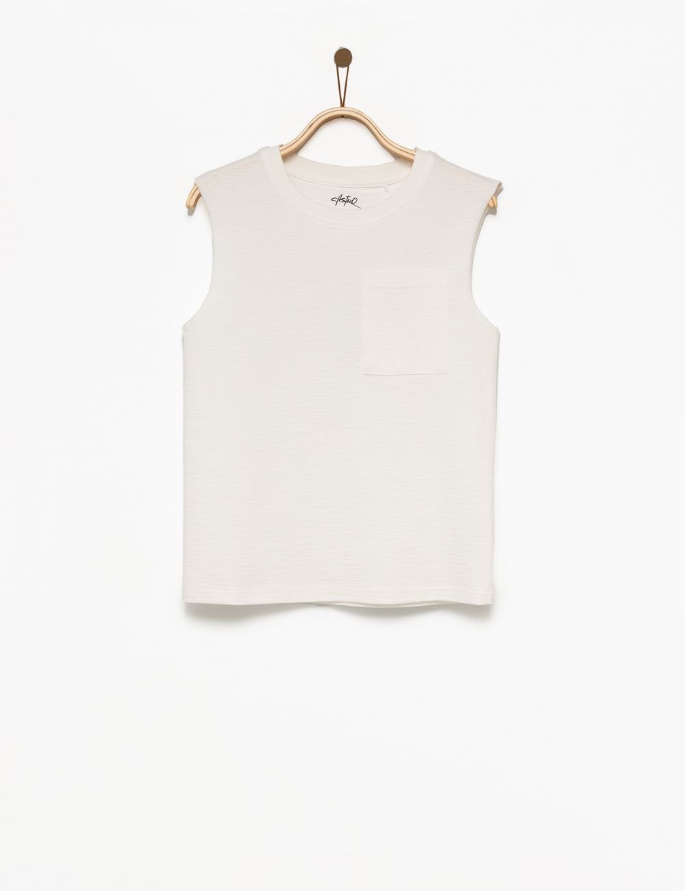 גופיה עם כיס