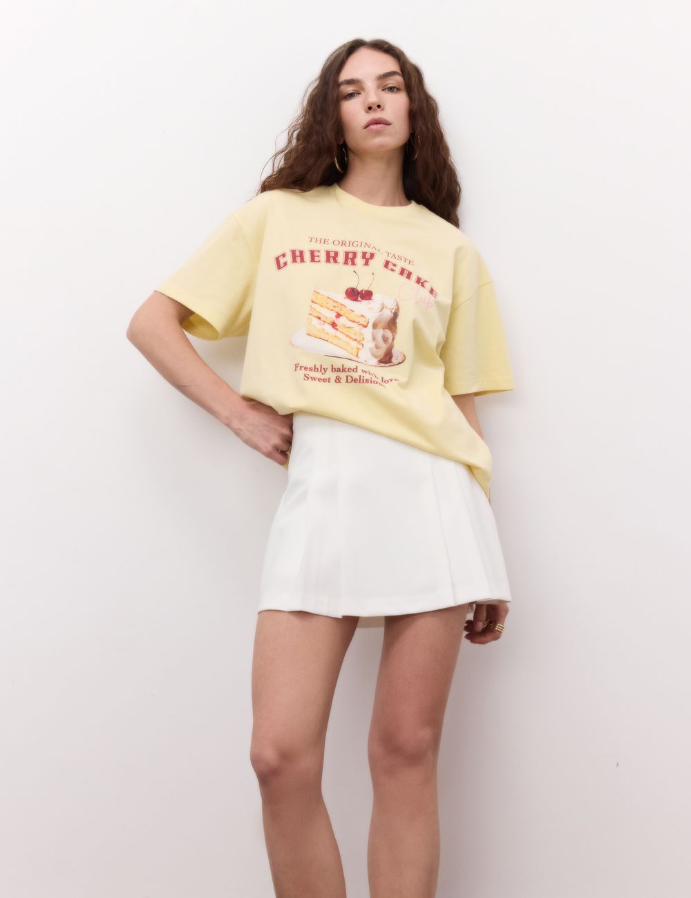 טי שירט עם דפוס