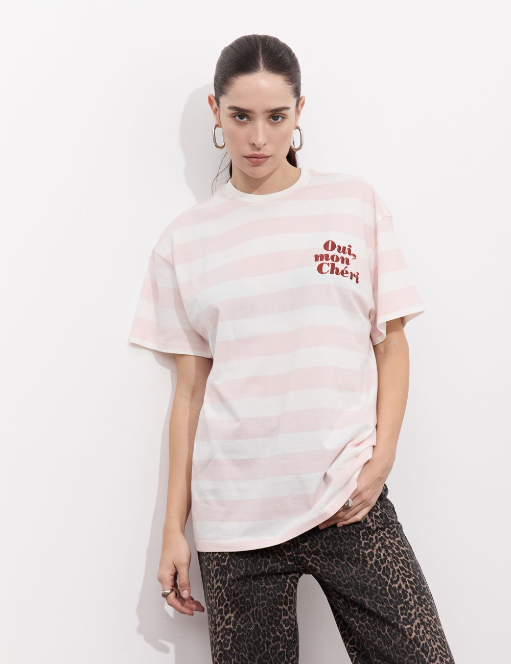 חולצה עם דפוס