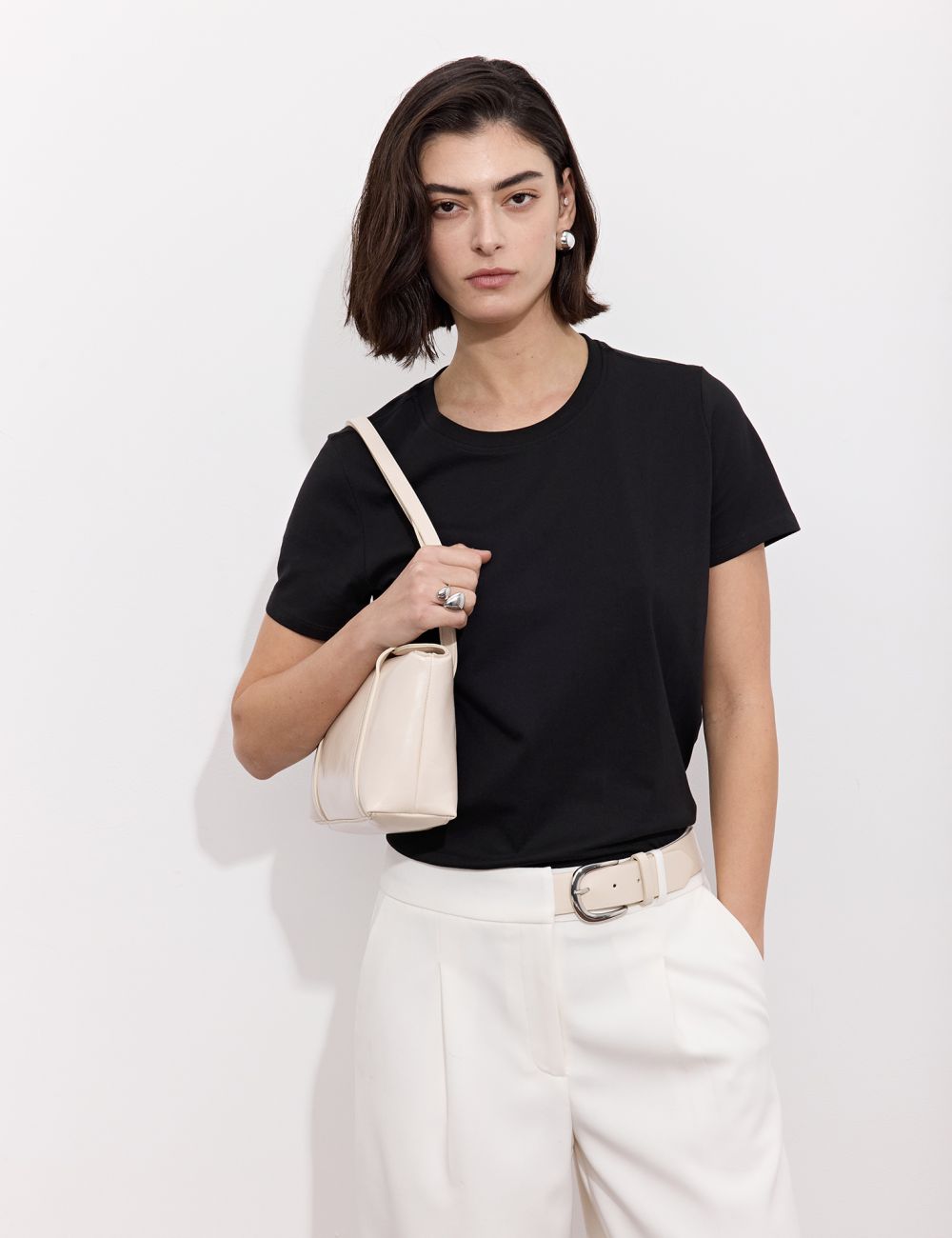 חולצת בית ספר בייסיק C