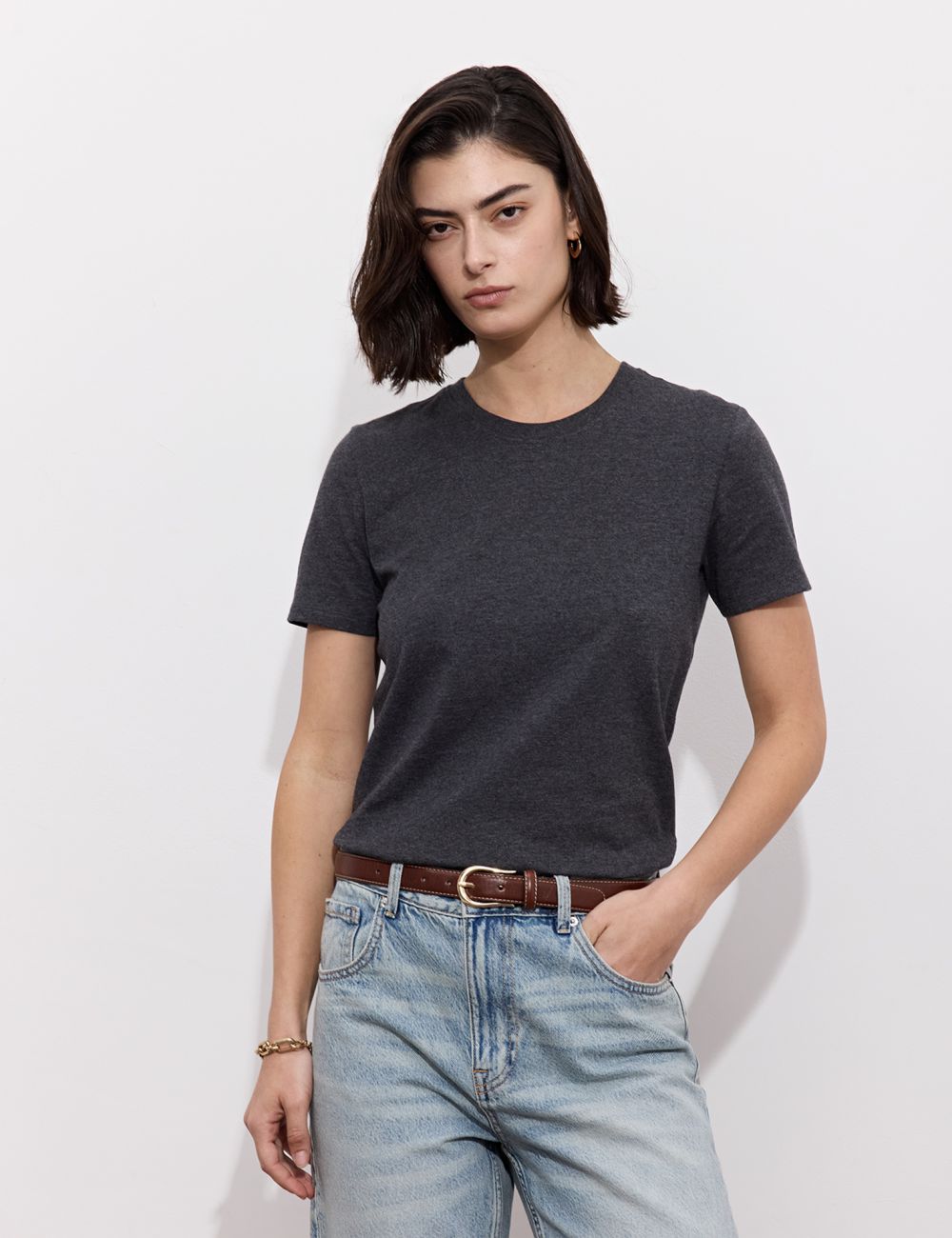 חולצת בית ספר בייסיק C