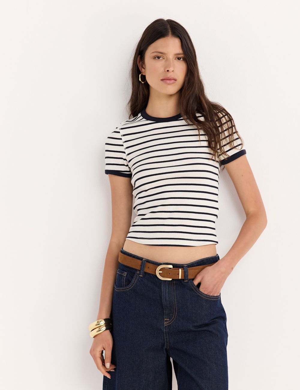 טי-שירט ריב שרוול קצר