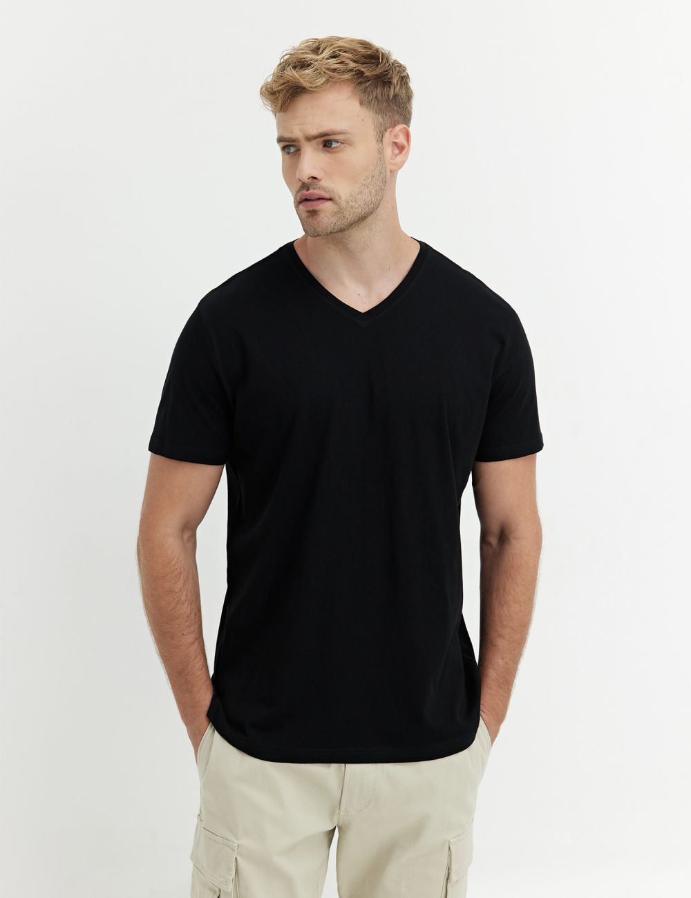 טי-שירט בייסיק Regular Fit