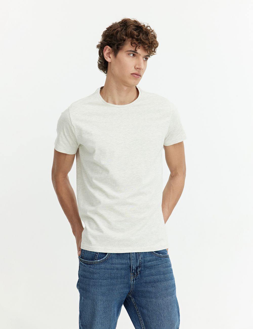 טי-שירט בייסיק Regular Fit