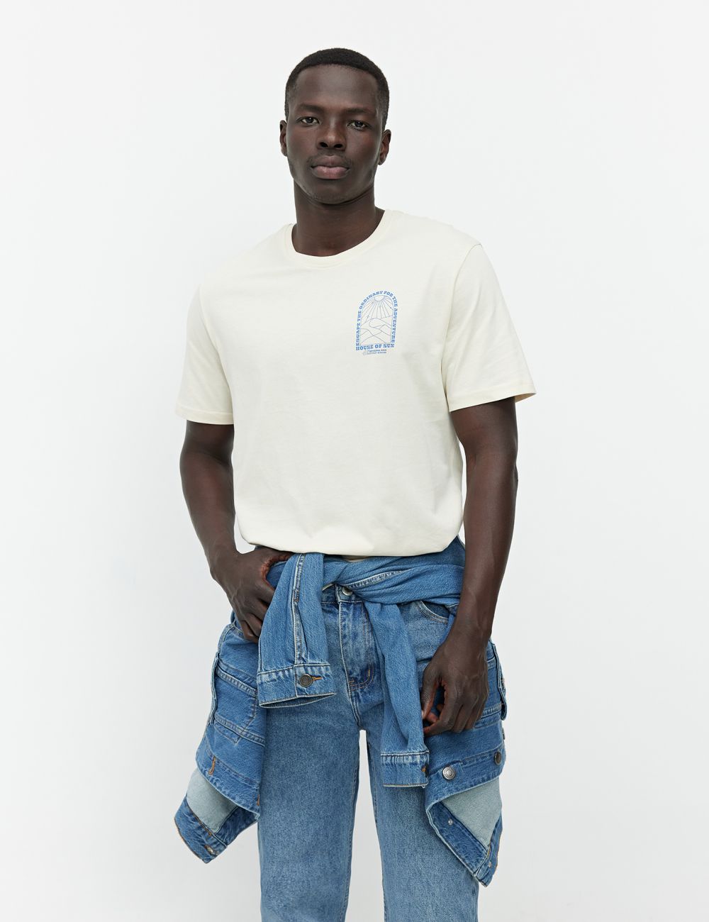 טי שירט עם דפוס