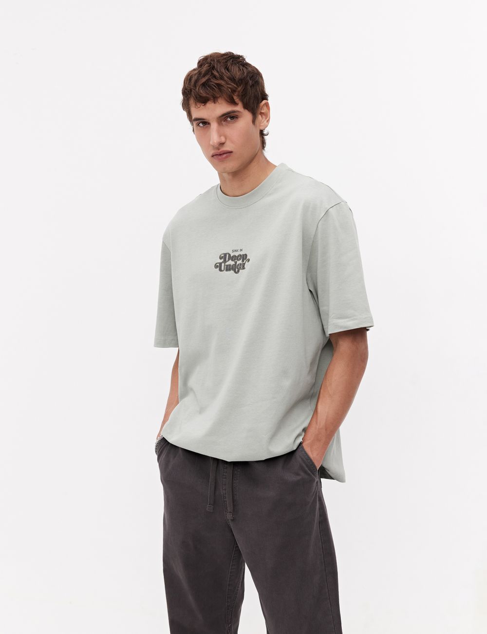 טי-שירט RELAXED FIT רקומה