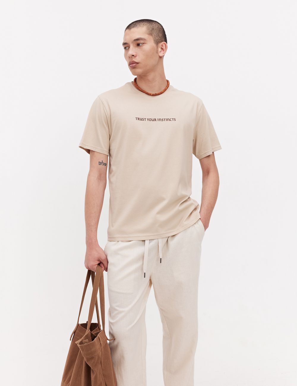 טי שירט מודפסת