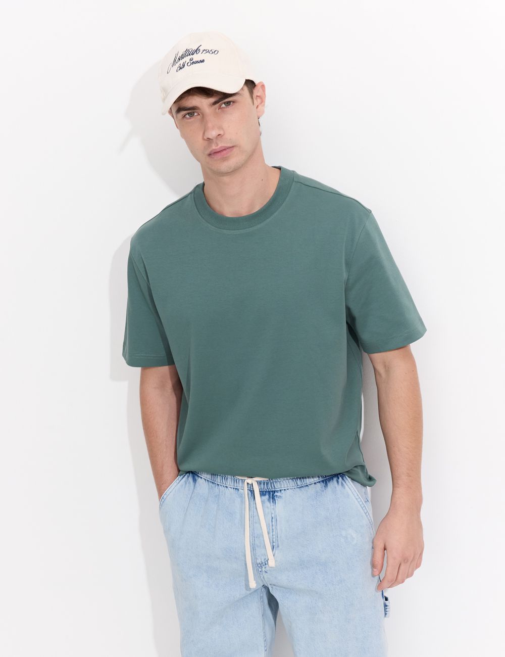 טי שירט שרוול קצר