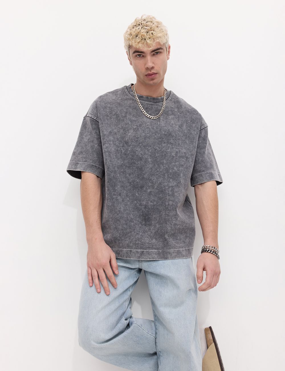 טי-שירט עבה שטופה