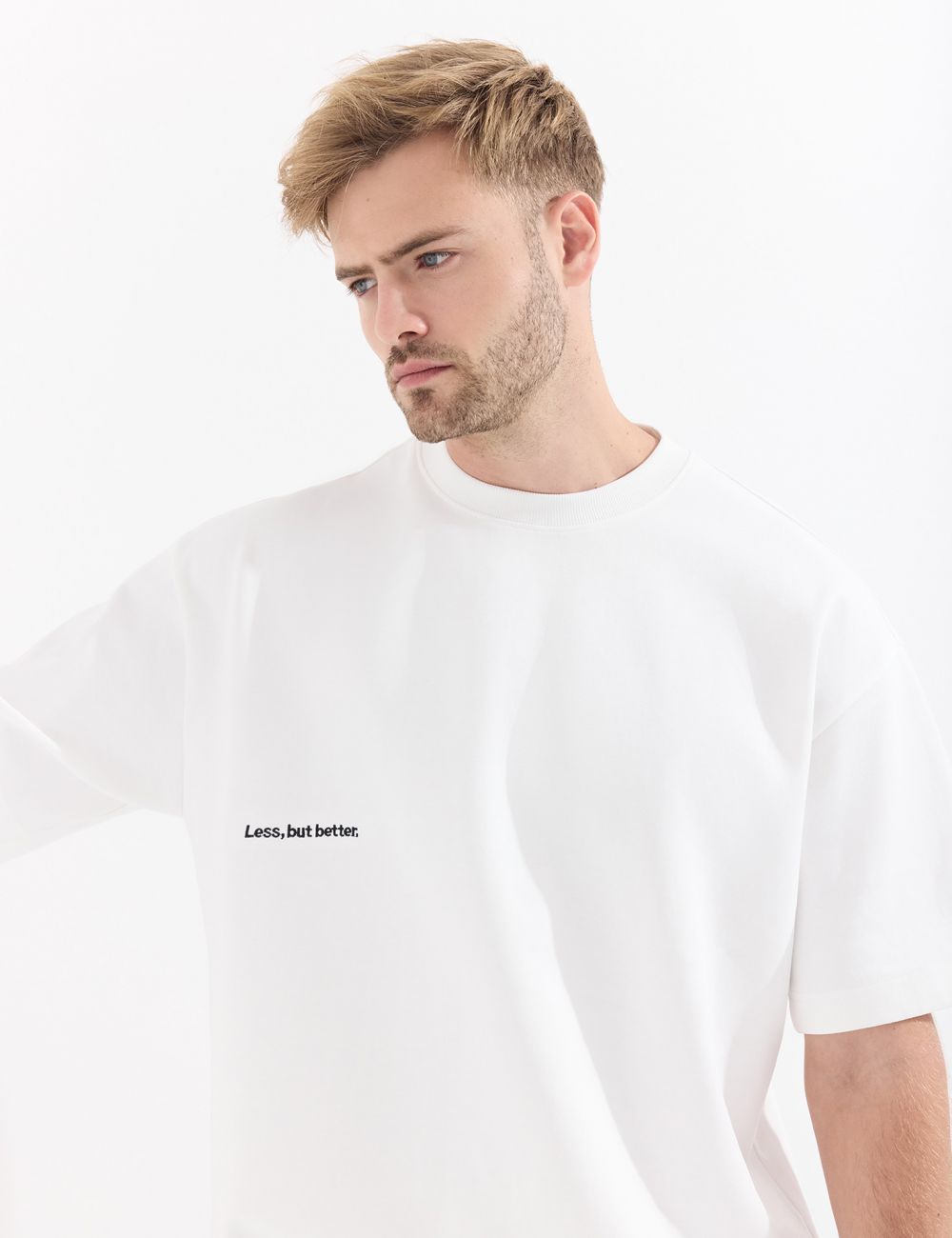 טי שירט מודפסת