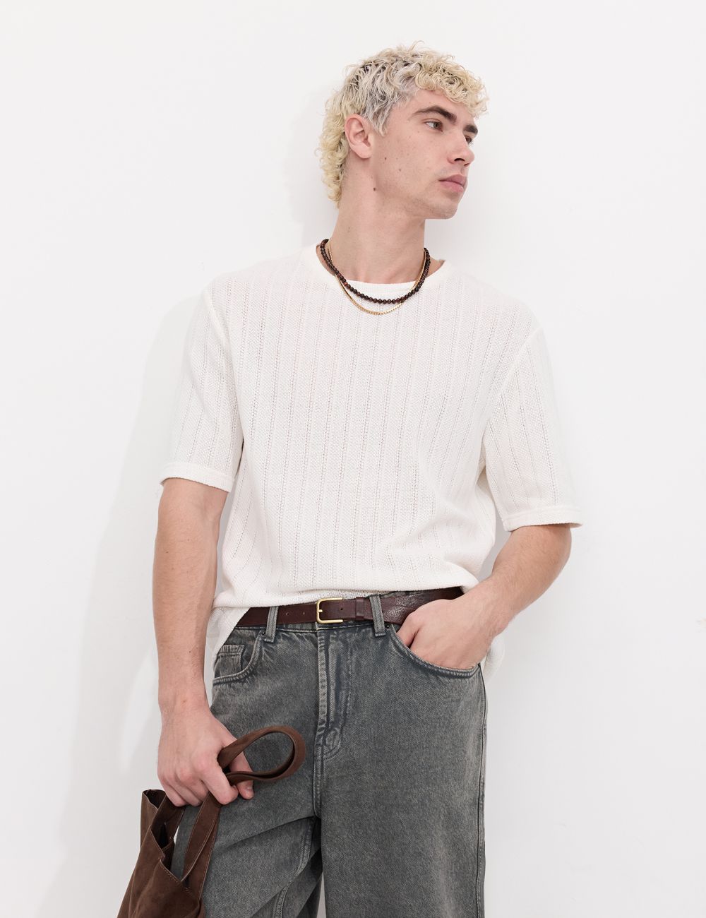 טי שירט עם טקסטורה