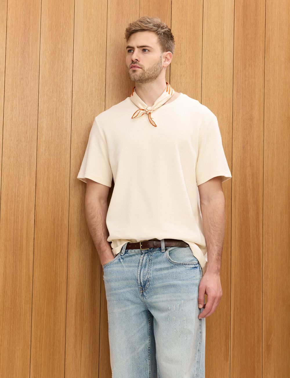 חולצה עם טקסטורה