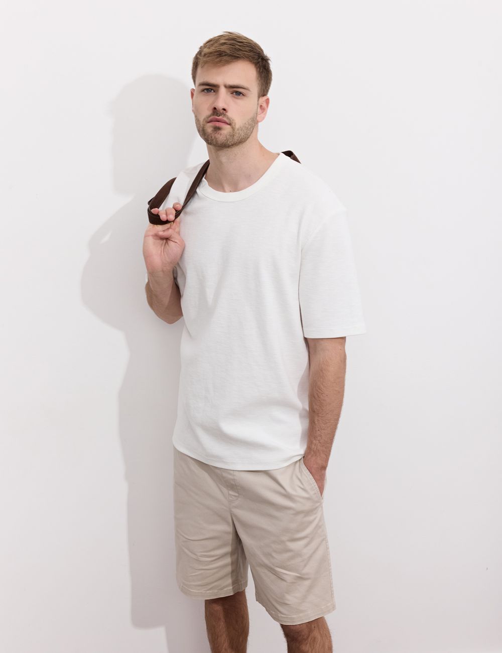 טי שירט עם טקסטורה