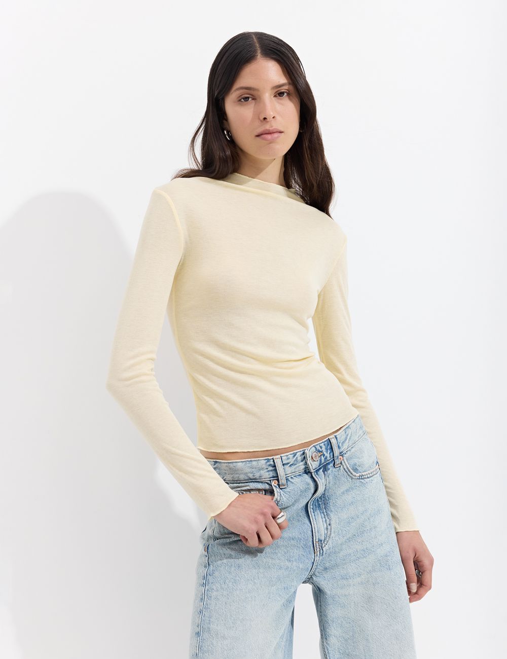 טי שירט גולף עם גימור מסולסל