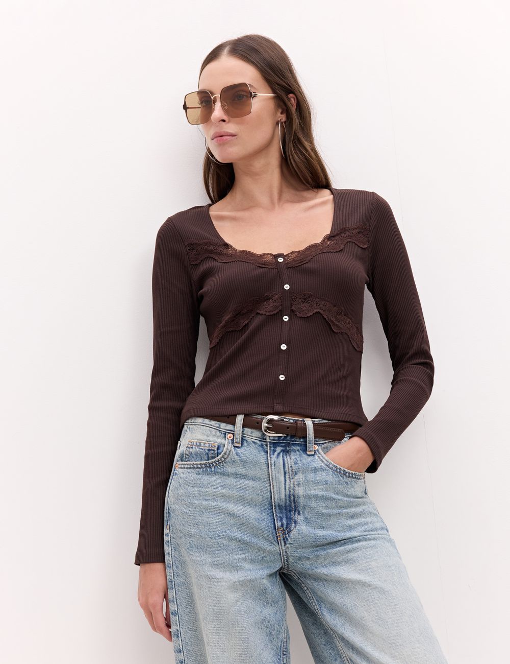 חולצת ריב ארוכה עם תחרה